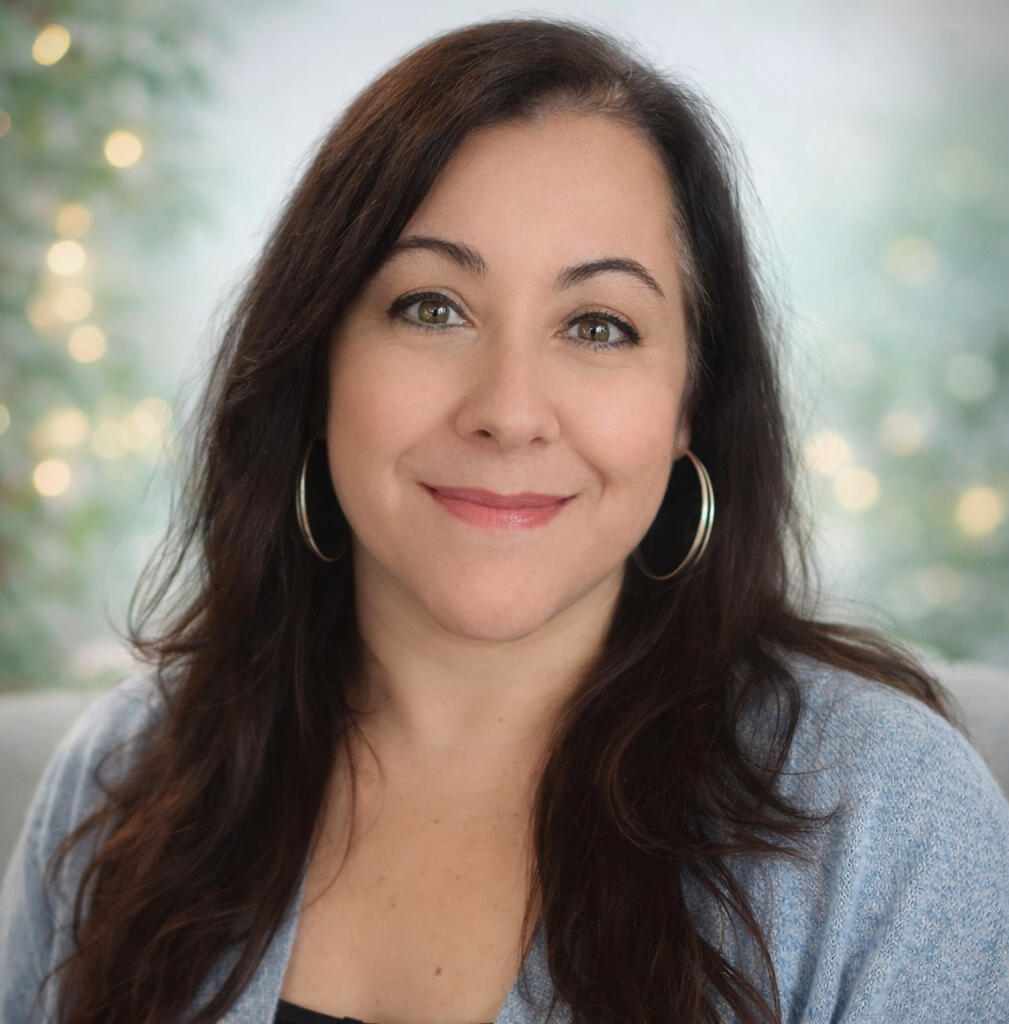 Diana Dragone Intuitive Medium & Energy Healer